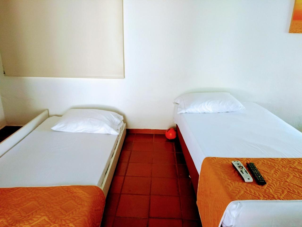 Hotel Playa By Marbar Hoteles Villeta Eksteriør bilde